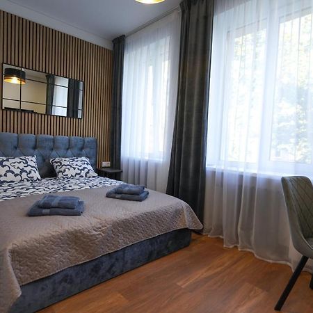 Amber Light Self-Check-In Apartments كاوناس المظهر الخارجي الصورة
