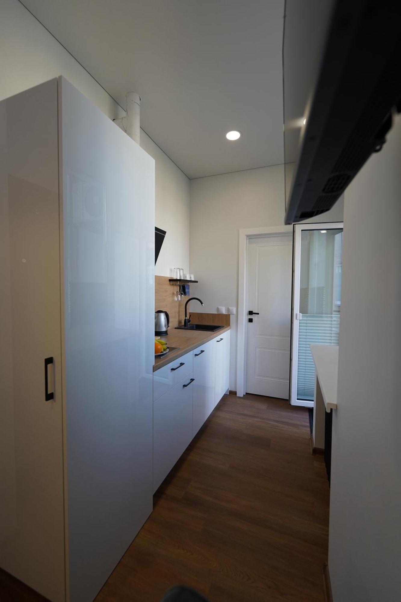 Amber Light Self-Check-In Apartments كاوناس المظهر الخارجي الصورة