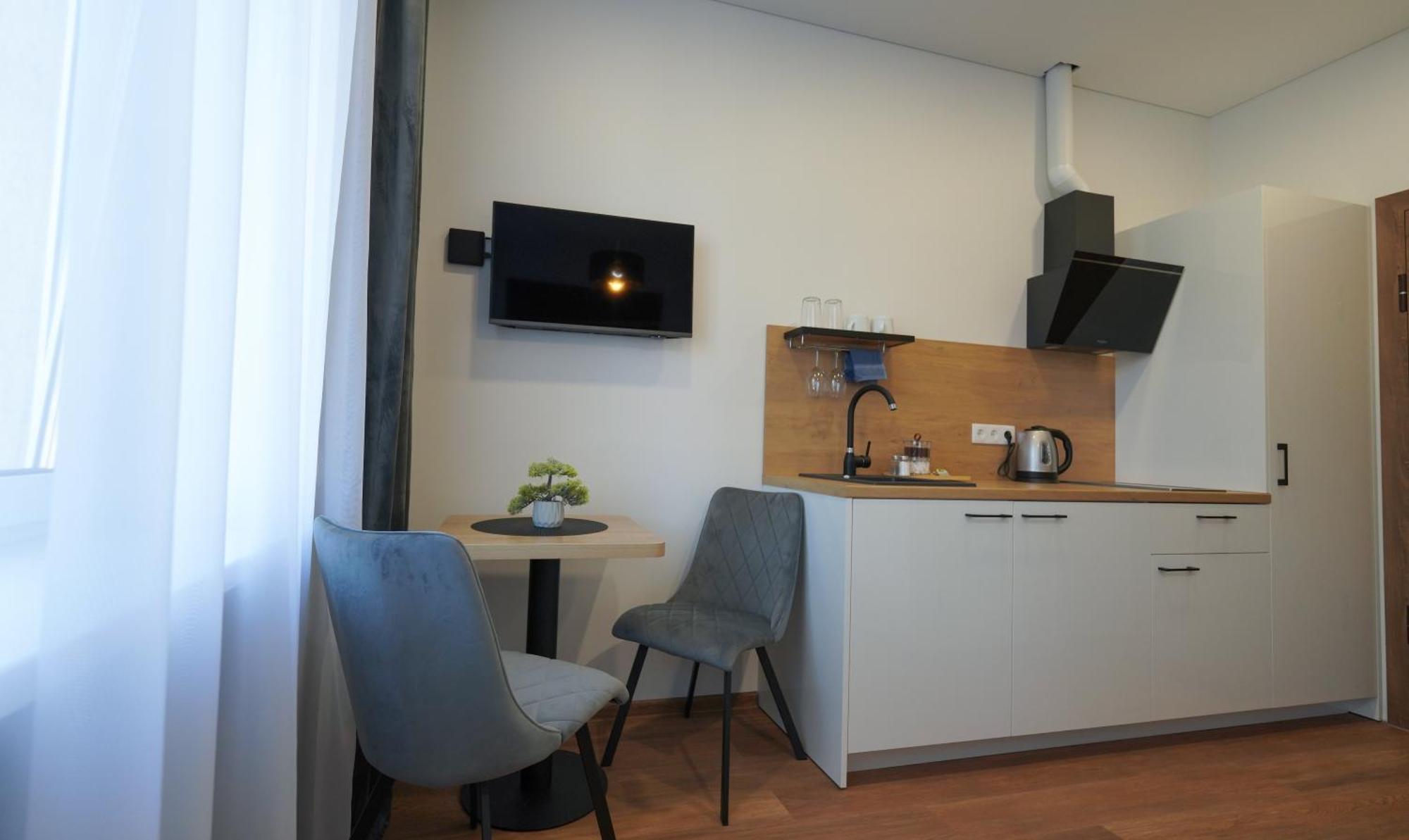Amber Light Self-Check-In Apartments كاوناس المظهر الخارجي الصورة